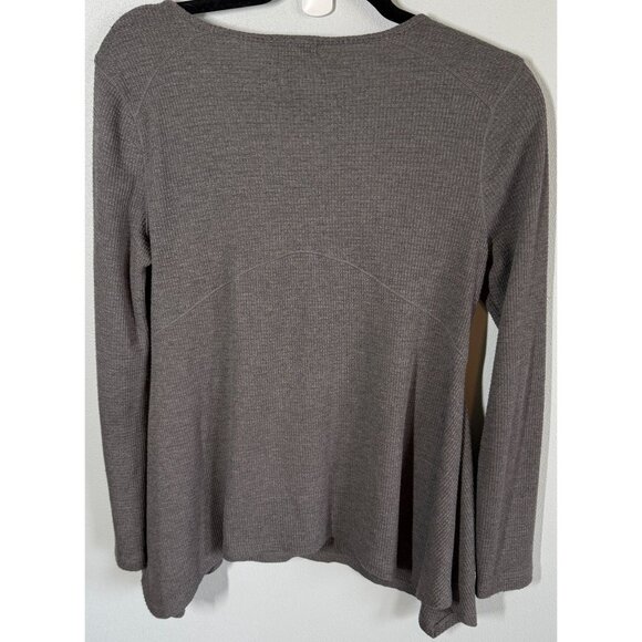 Y2K One World Waffle Knit Top Womens Small Gray Embellished Shark Bit Hem Relaxe - Picture 2 of 10